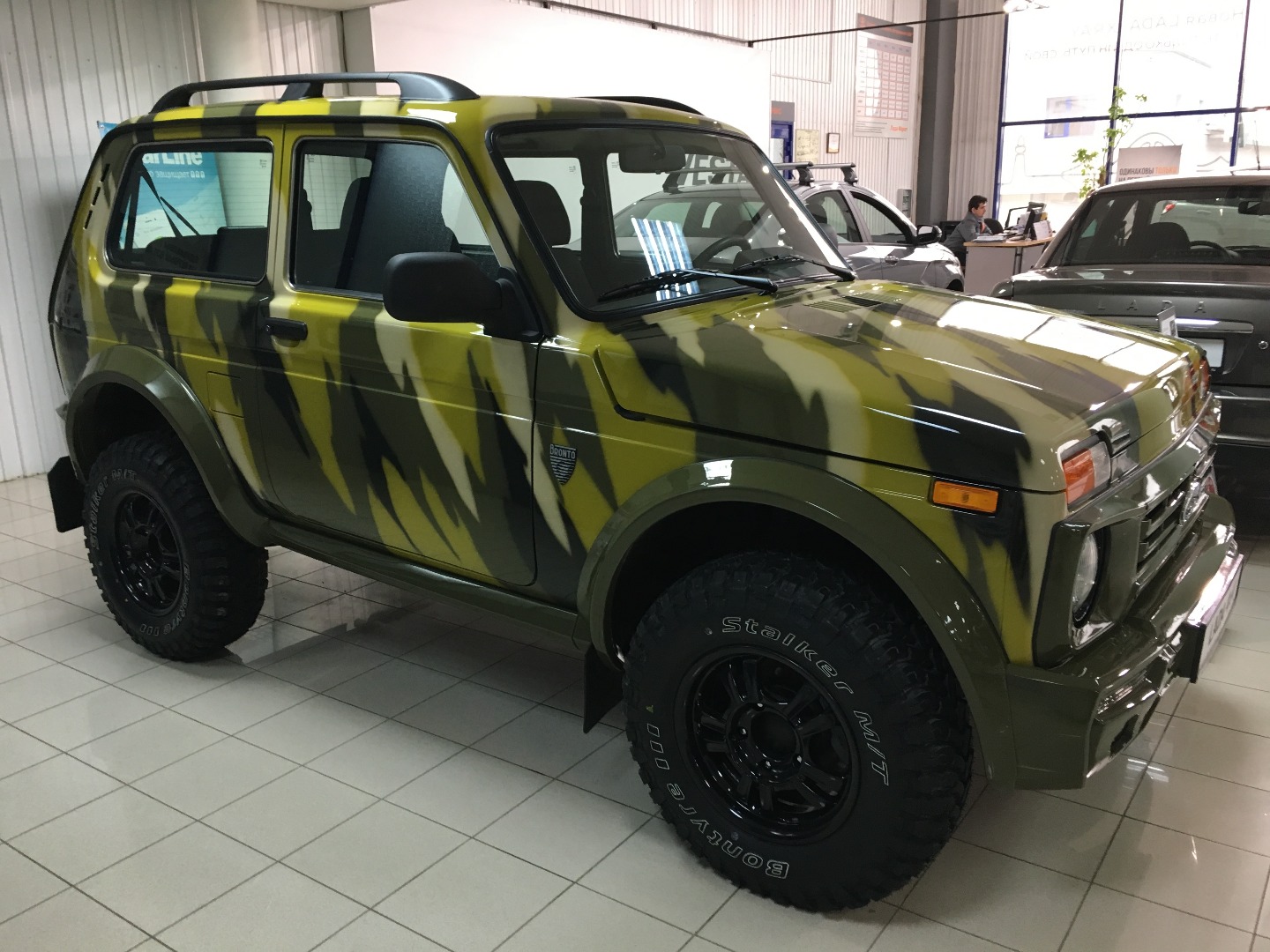 LADA 4х4 «Рысь» в ''Лада-Маркет''!