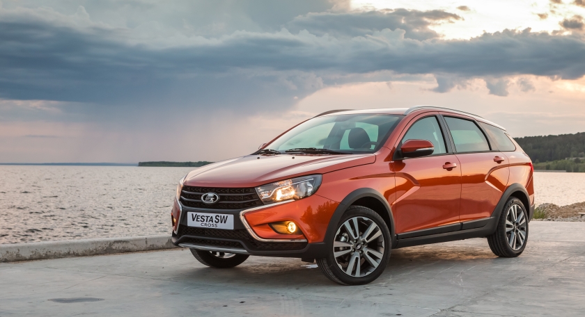LADA Vesta SW Cross и LADA Vesta SW ломая стереотипы